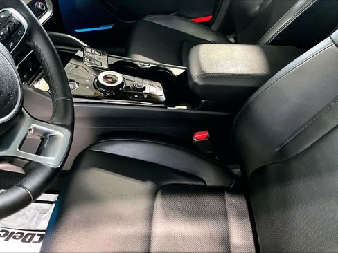 Used 2023 Kia Sportage EX w/ EX Premium Package image 20