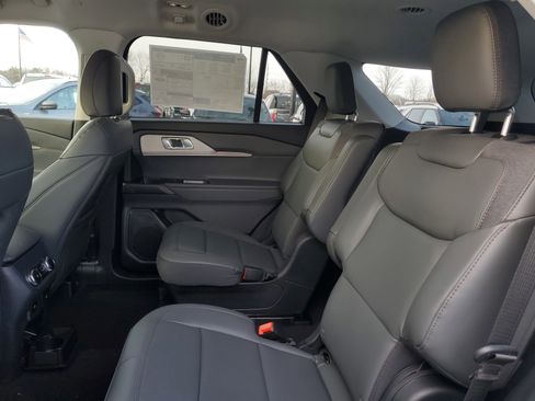 New 2026 Ford Explorer Active w/ Active Comfort Package image 26