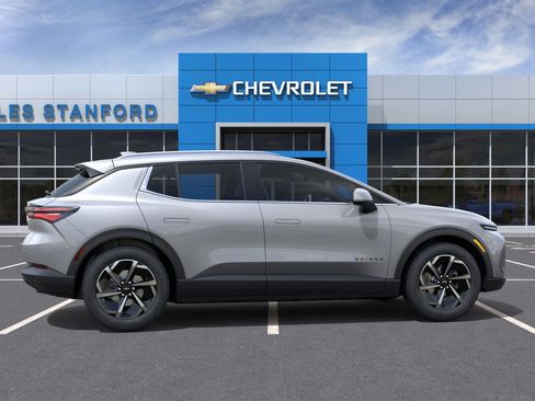 New 2026 Chevrolet Equinox EV LT image 5