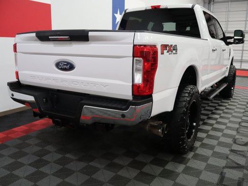 Used 2019 Ford F250 XLT w/ XLT Premium Package AWD/4WD image 20