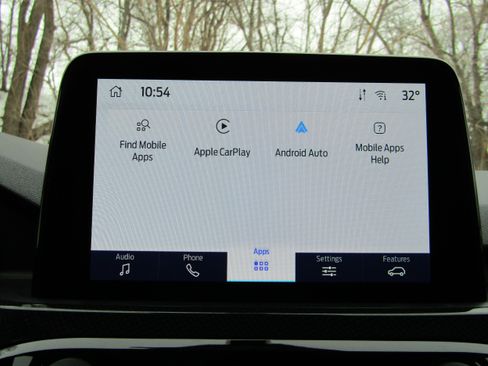 New 2025 Ford Escape ST-Line w/ Cold Weather Package image 33