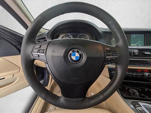 Used 2013 BMW 528i xDrive Sedan image 29