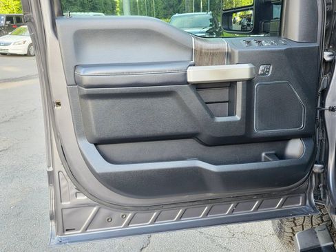 Used 2021 Ford F250 Lariat AWD/4WD image 29