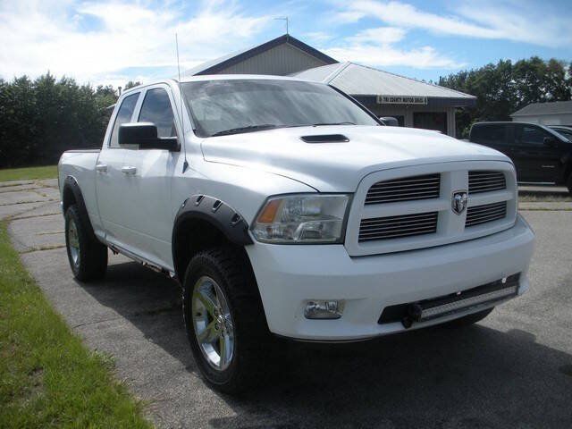 Used 2011 RAM 1500 Sport w/ Sport Premium Group AWD/4WD image 3