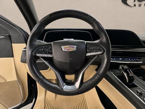 Used 2023 Cadillac Escalade Premium Luxury w/ LPO, Floor Liner Package AWD/4WD image 15
