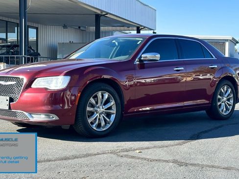 Used 2019 Chrysler 300 Limited image 7