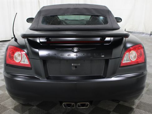 Used 2005 Chrysler Crossfire SRT-6 RWD image 22