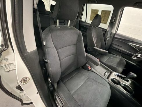Used 2019 Honda Pilot EX image 26