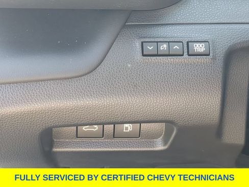Used 2024 Toyota Crown AWD/4WD image 26
