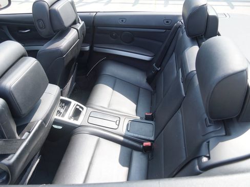 Used 2011 BMW 335i 335i Convertible 2D image 32