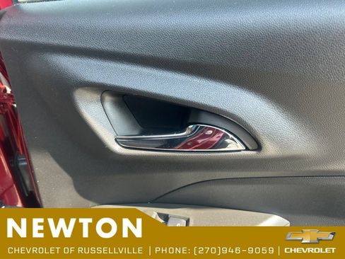 Used 2024 Chevrolet Trax LS FWD image 30