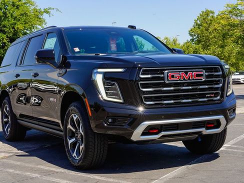 New 2026 GMC Yukon XL AT4 image 5