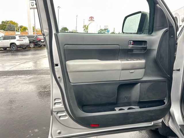 Used 2012 Toyota Tundra 4x4 Double Cab w/ SR5 Pkg image 24