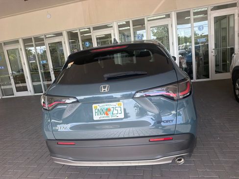 Used 2025 Honda HR-V Sport image 7