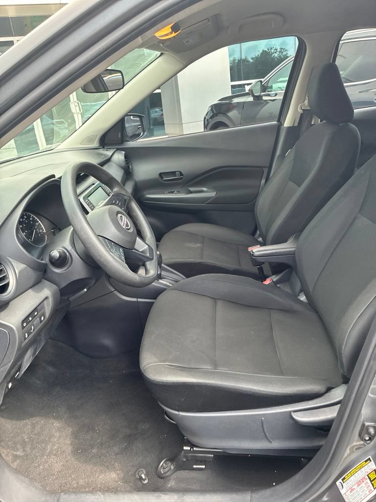 Used 2024 Nissan Kicks S FWD image 12