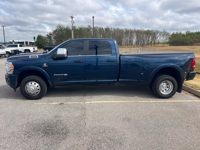 Used 2023 RAM 3500 Limited AWD/4WD image 4
