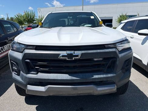 Used 2024 Chevrolet Colorado Trail Boss w/ Advanced Trailering Package AWD/4WD image 3