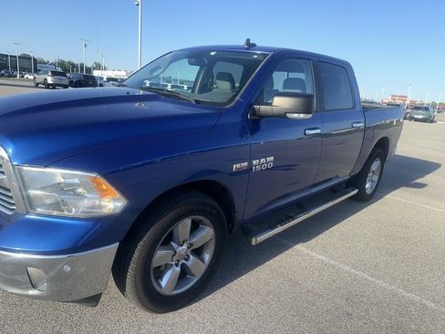Used 2017 RAM 1500 Big Horn image 2