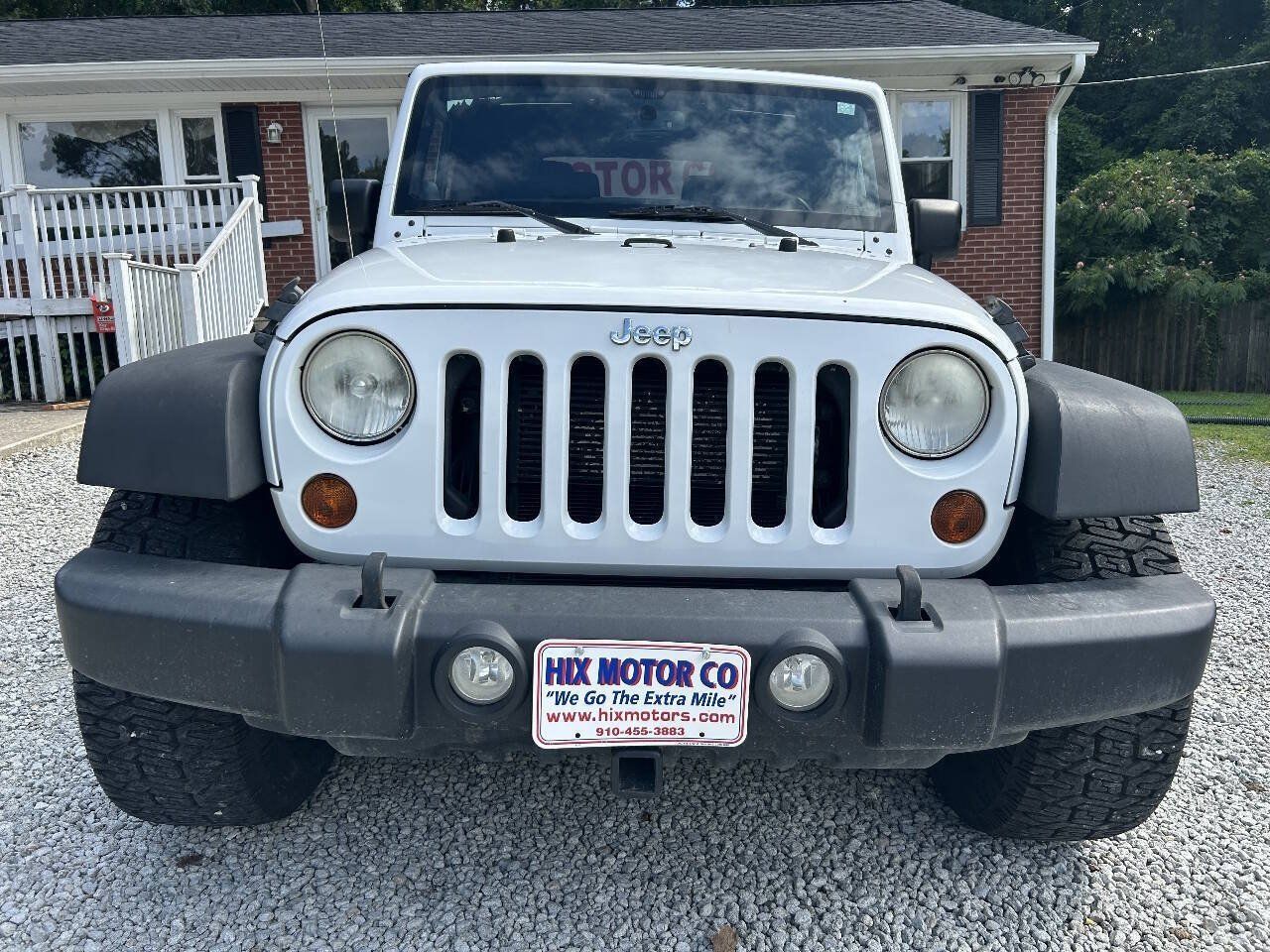 Used 2013 Jeep Wrangler Sahara w/ Connectivity Group AWD/4WD image 8