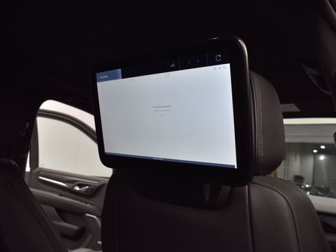 Used 2023 GMC Yukon XL Denali w/ Denali Reserve Package image 16