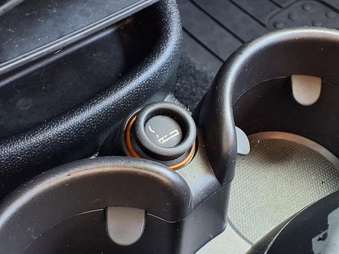 Used 2014 MINI Cooper Paceman image 21