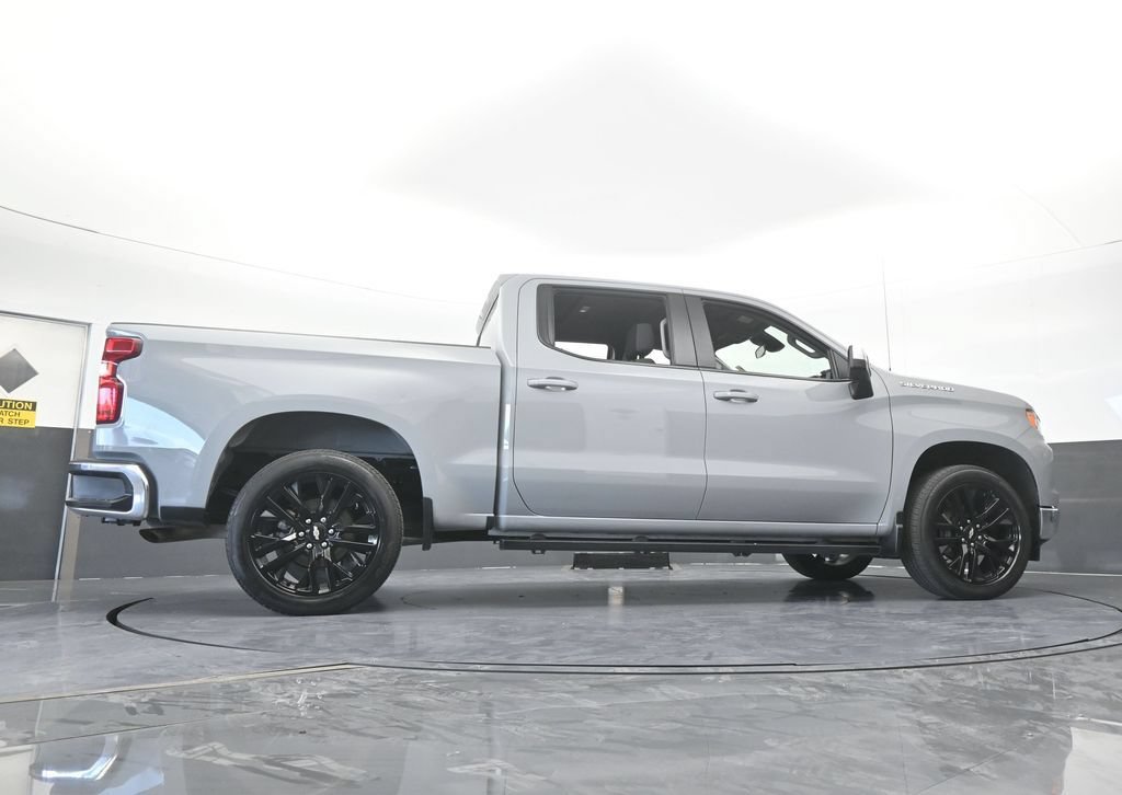 Used 2024 Chevrolet Silverado 1500 LT RWD image 61