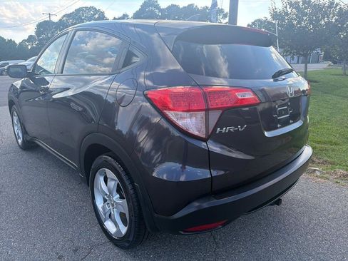 Used 2016 Honda HR-V EX image 7
