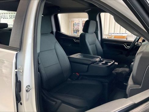 Used 2025 Chevrolet Silverado 1500 LT RWD image 22