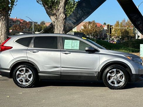 Used 2017 Honda CR-V EX image 3