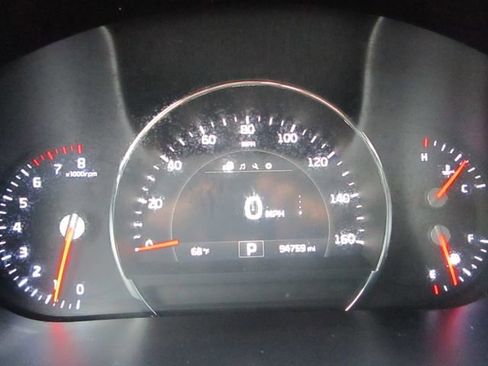 Used 2018 Kia Sorento EX image 11