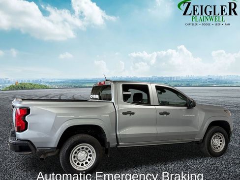 Used 2023 Chevrolet Colorado W/T RWD image 8