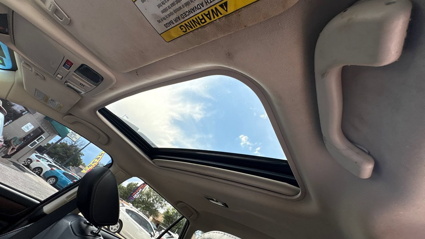 Used 2019 Subaru Outback 2.5i Limited AWD/4WD image 16