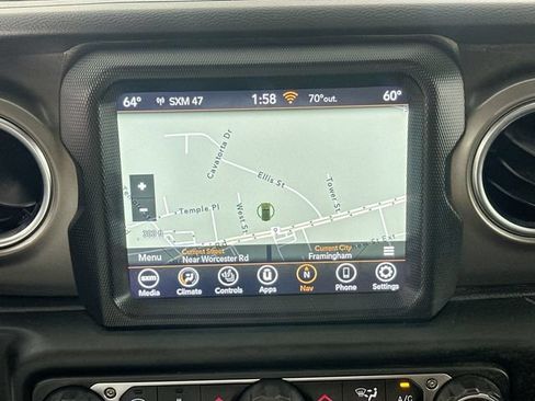 Used 2023 Jeep Wrangler Unlimited Rubicon 4xe w/ Cold Weather Group AWD/4WD image 11