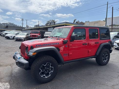 Used 2022 Jeep Wrangler Unlimited Rubicon 4xe AWD/4WD image 10
