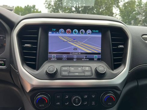 Used 2019 GMC Acadia SLT AWD/4WD image 12