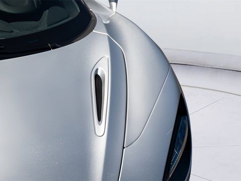 New 2025 McLaren 750S Spider image 35