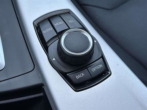 Used 2017 BMW 320i xDrive Sedan image 22