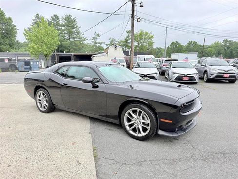 Used 2022 Dodge Challenger GT AWD/4WD image 7