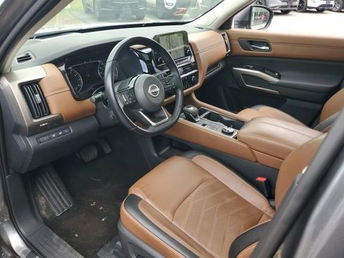 Certified 2023 Nissan Pathfinder Platinum w/ Cargo Package AWD/4WD image 27