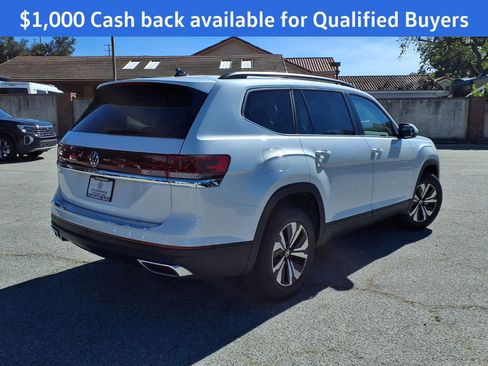 New 2026 Volkswagen Atlas SE image 5