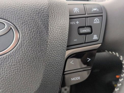 Certified 2026 Toyota Camry SE image 18