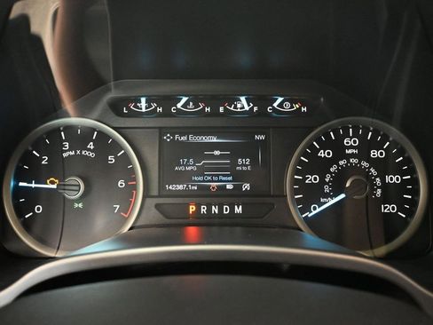 Used 2020 Ford F150 XLT w/ Equipment Group 302A Luxury AWD/4WD image 32