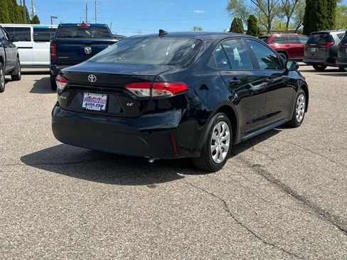 Used 2026 Toyota Corolla LE FWD image 5