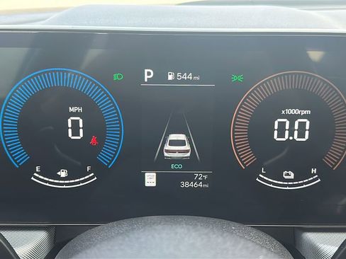 Used 2025 Hyundai Sonata SEL image 2