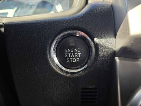 Used 2016 Toyota 4Runner Limited image 36