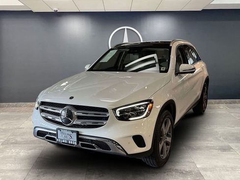 Certified 2022 Mercedes-Benz GLC 300 4MATIC image 3