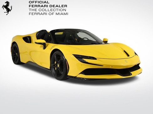 Certified 2022 Ferrari SF90 Spider image 1