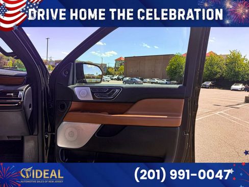 Used 2019 Lincoln Navigator L Reserve w/ Cargo Package AWD/4WD image 11