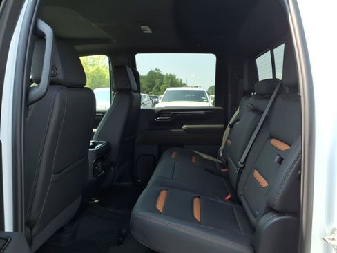 New 2026 GMC Sierra 2500 AT4 w/ AT4 Premium Plus Package AWD/4WD image 22
