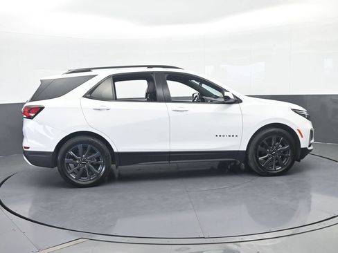 Used 2023 Chevrolet Equinox RS FWD image 7